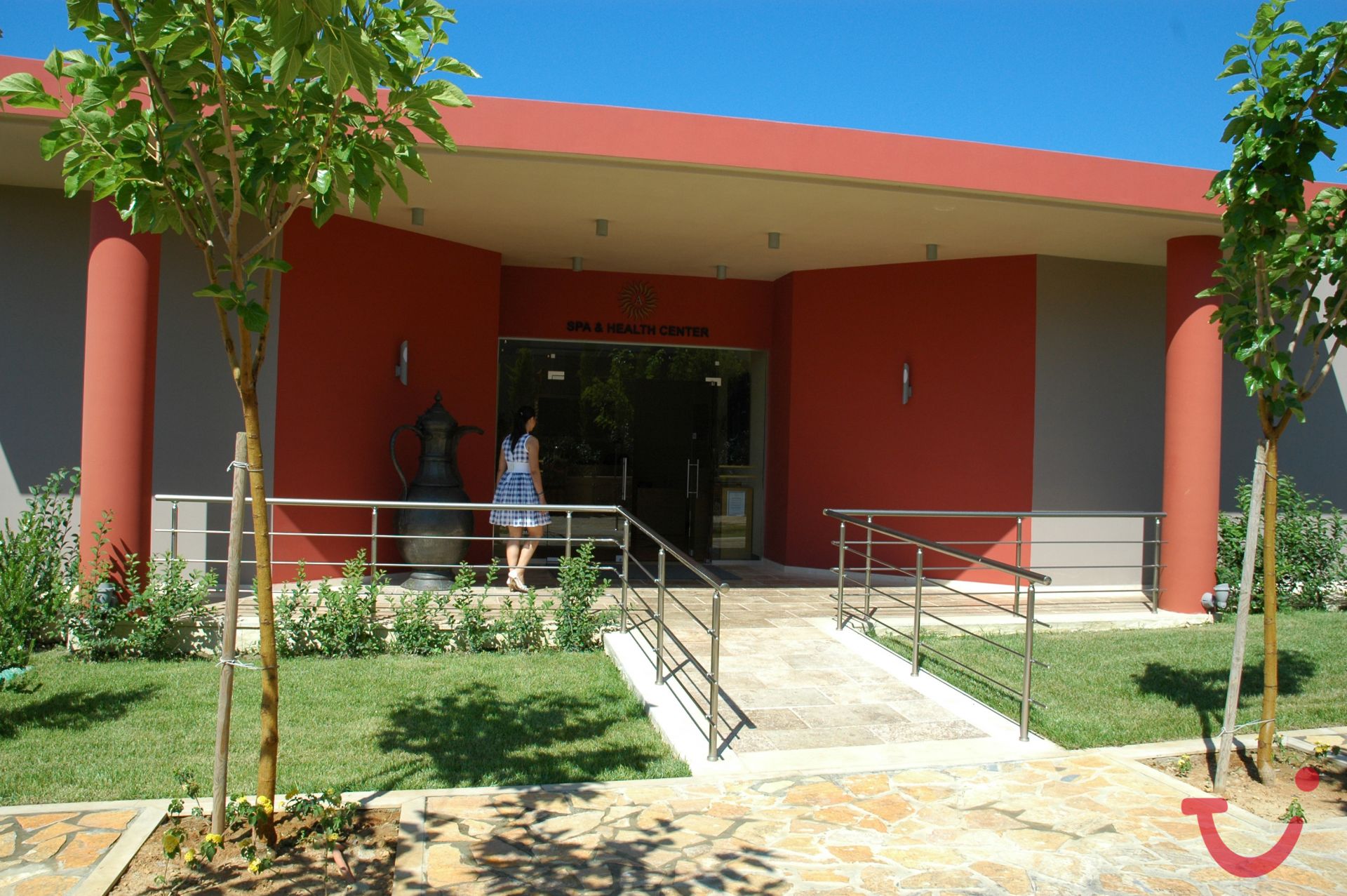 Apollonion Asterias Resort &amp; Spa